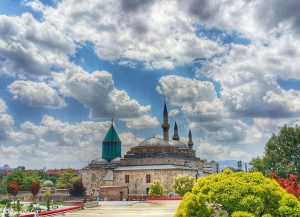 آرامگاه و موزه مولانا